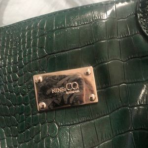 Nine&Co Green Shoulder Bag